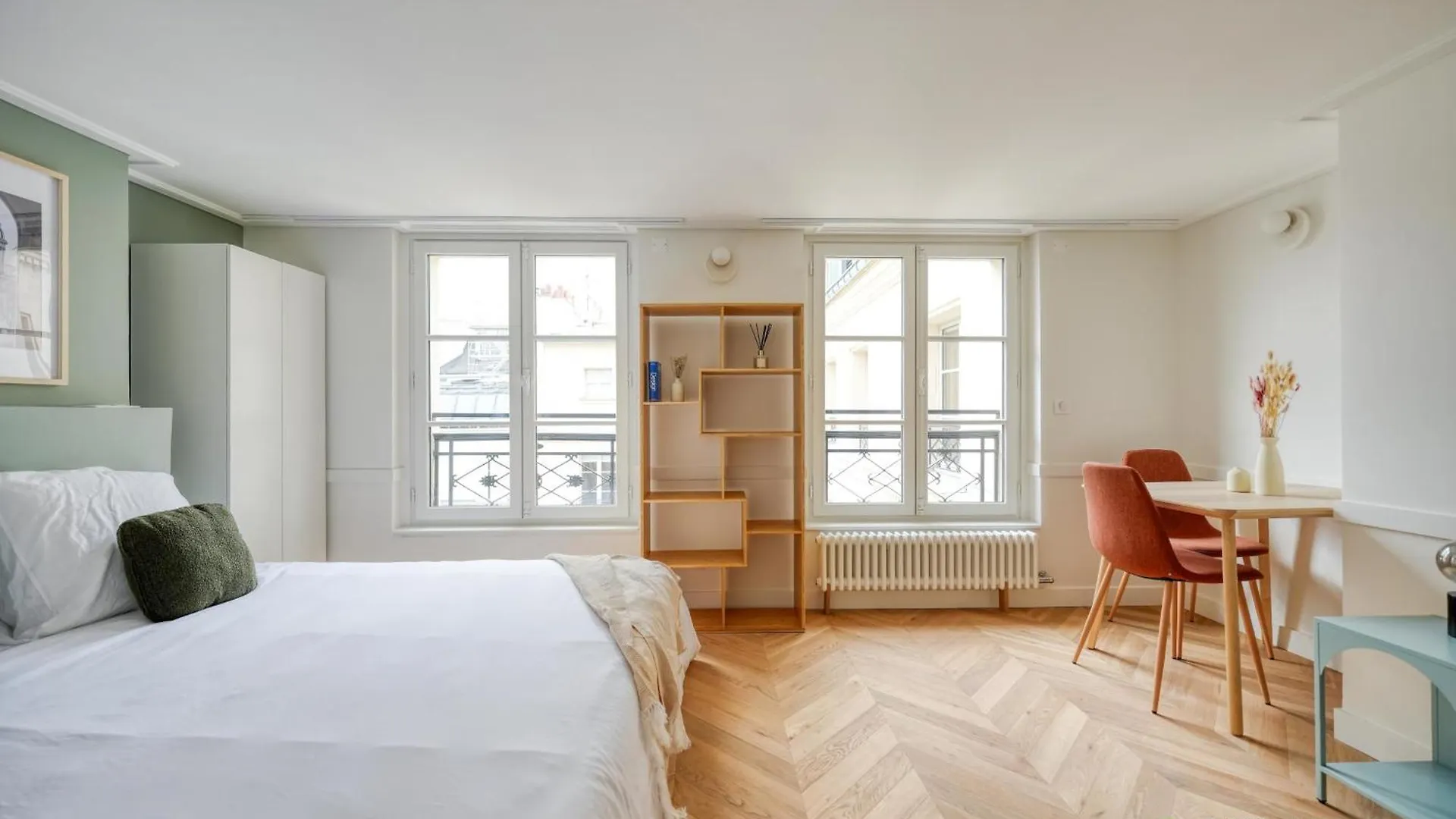 Beautiful Studio - Chauchat - Flexliving Paris Lägenhet